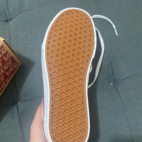 Burgundy red Vans - Picture 6 of 6